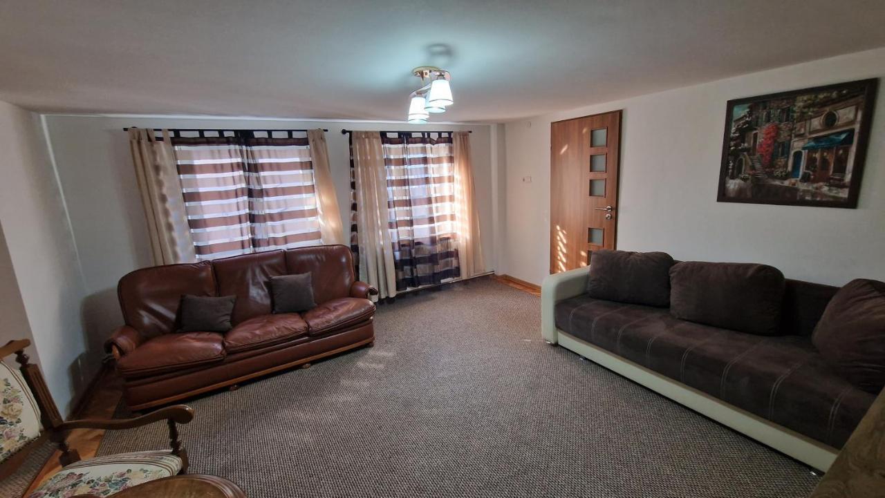 Ambasador Apartment Sibiu Ngoại thất bức ảnh